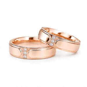 Romantic Trust_01